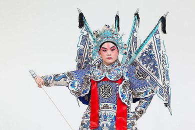 《哥特王朝：重制版》新情报透露：游戏世界栩栩如生